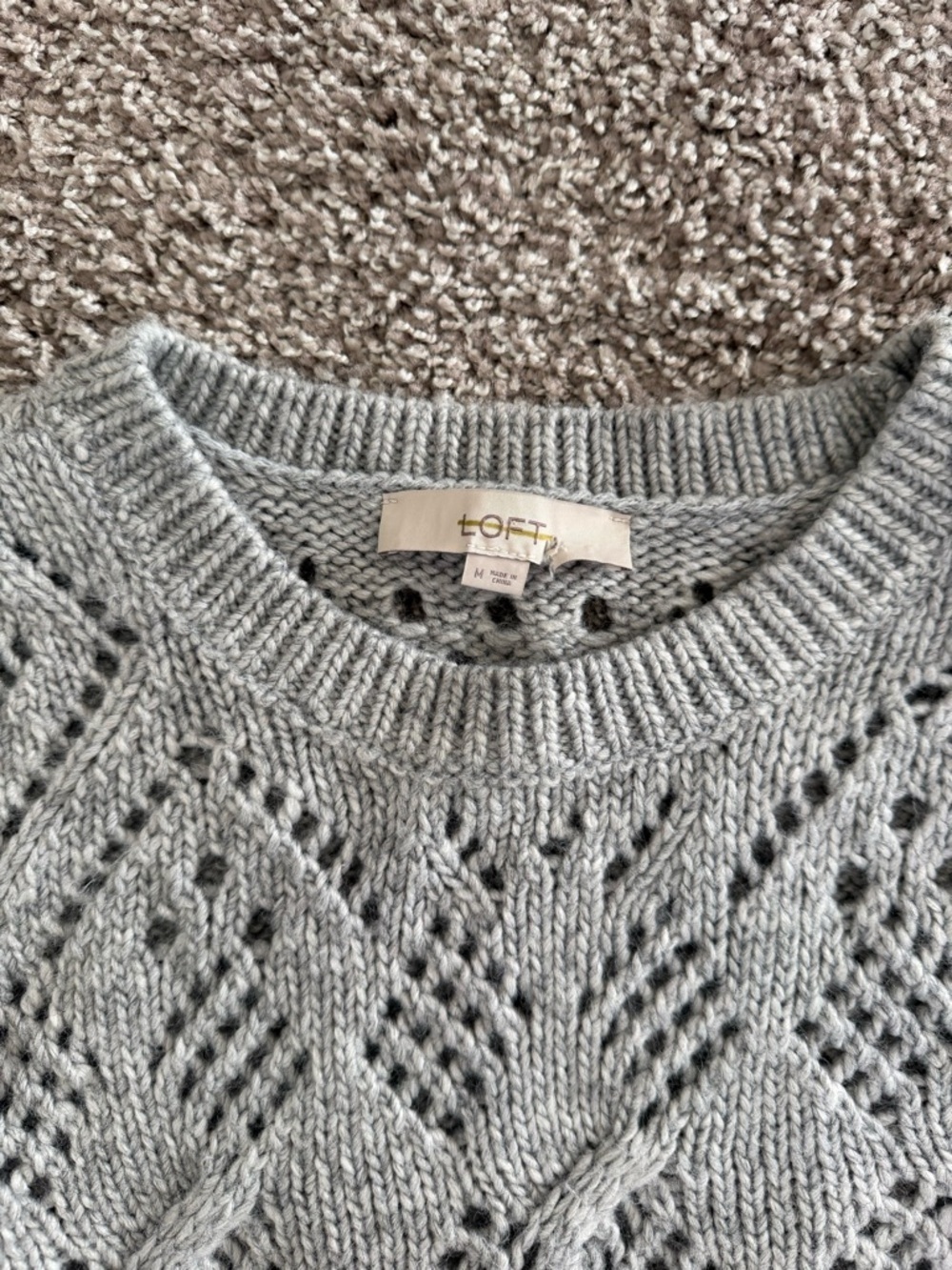 LOFT Light Gray Diamond Crewneck Sweater - Picture 3 of 3